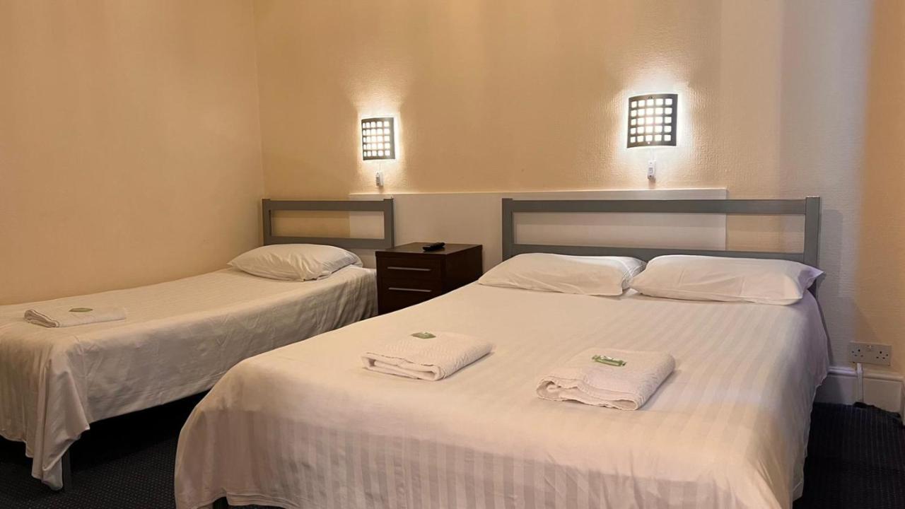 Gresham Hotel Bloomsbury Лондон Экстерьер фото