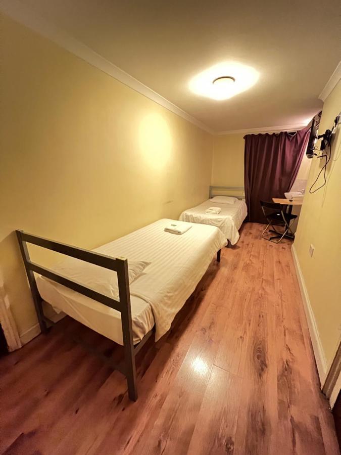 Gresham Hotel Bloomsbury Лондон Экстерьер фото