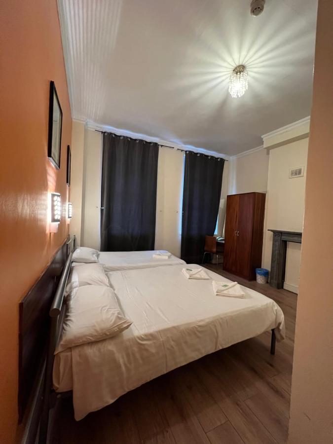 Gresham Hotel Bloomsbury Лондон Экстерьер фото