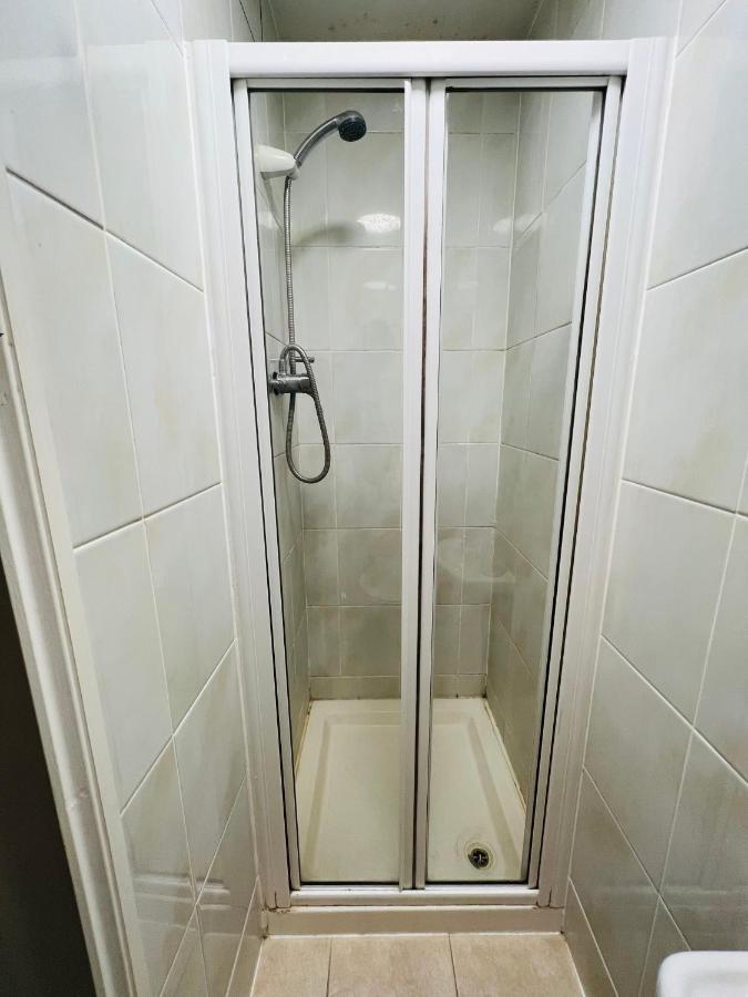 Gresham Hotel Bloomsbury Лондон Экстерьер фото