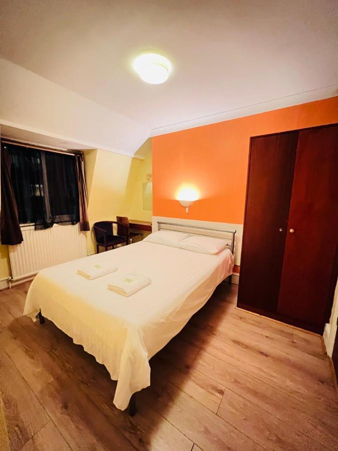 Gresham Hotel Bloomsbury Лондон Экстерьер фото